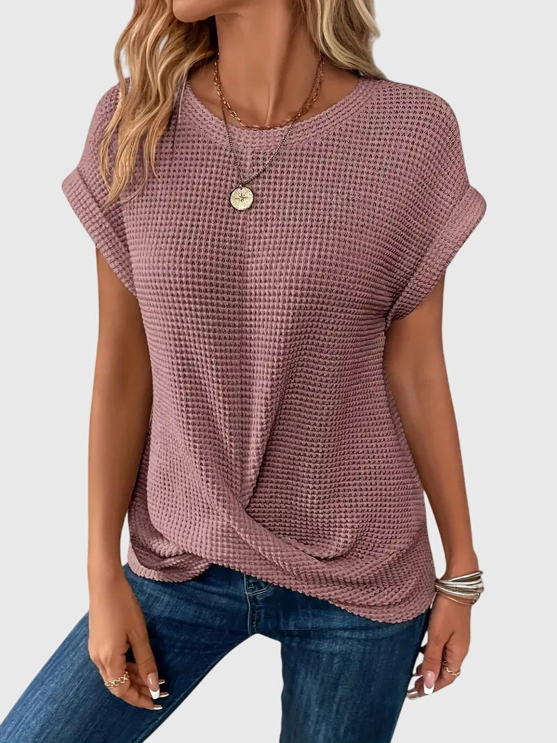 Isa™ Chic Blusa con Cuello Redondo by Isabel y Miguel Madrid, featuring a stylish round-neck design and elegant fit.