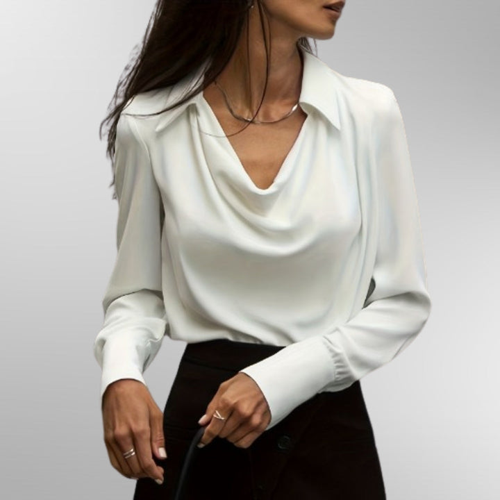 Violet™ Elegante satén blouse by Isabel y Miguel Madrid, featuring a stylish, flowy design and soft violet color.