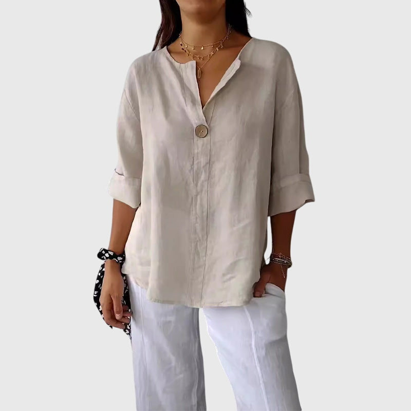 Elegant Valentina™ women’s blouse by Isabel y Miguel Madrid, featuring stylish design and comfortable fit.