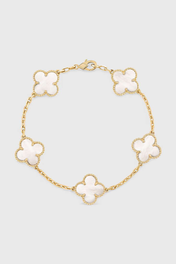 Pulsera con Motivo de Trébol y Elegancia Baño de Oro - Carlos Hernández Madrid