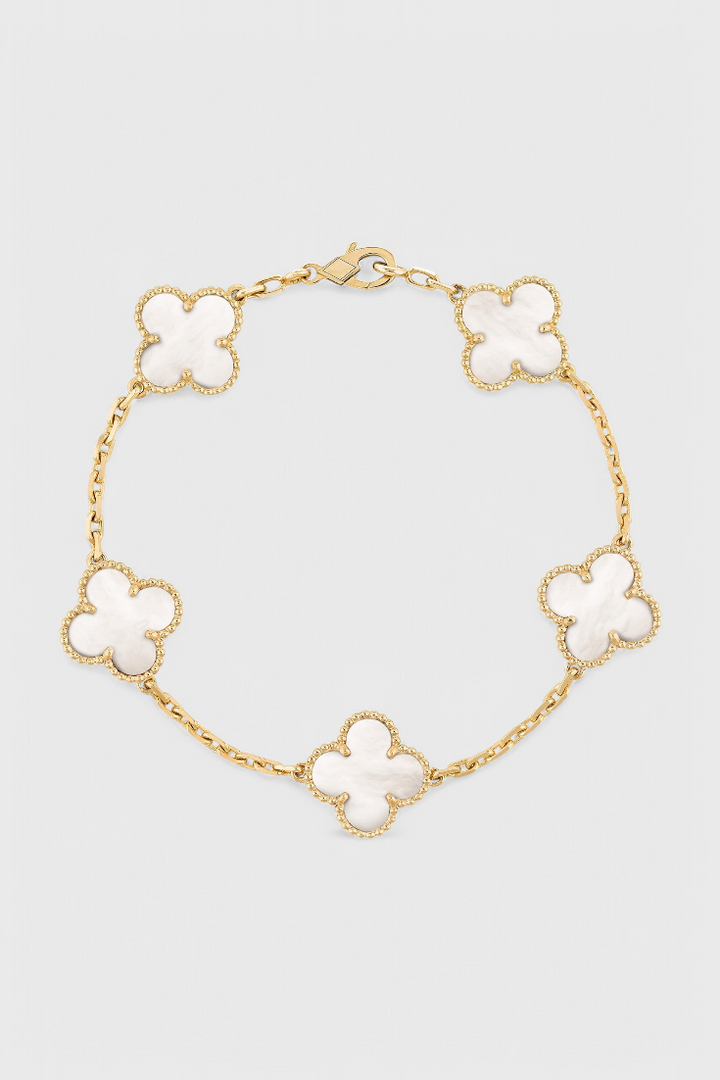 Pulsera con Motivo de Trébol y Elegancia Baño de Oro - Carlos Hernández Madrid