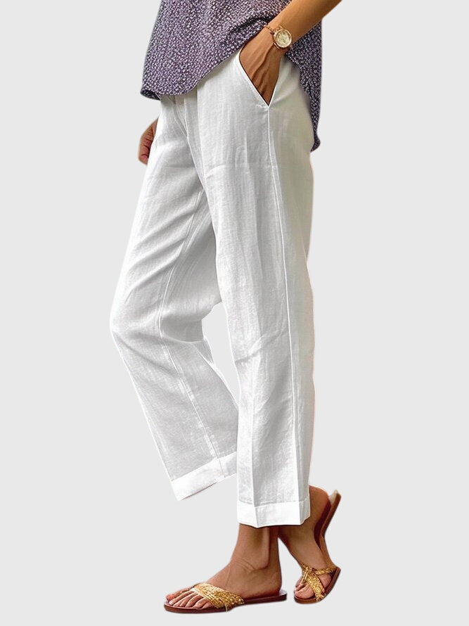Pantalones de verano chic para dama de Isabel y Miguel Madrid, estilo elegante y cómodo, color claro, vista frontal.