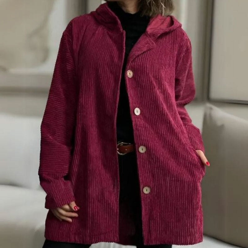 Adriana | Chaqueta informal de terciopelo con capucha para la temporada de invierno - Carlos Hernández Madrid