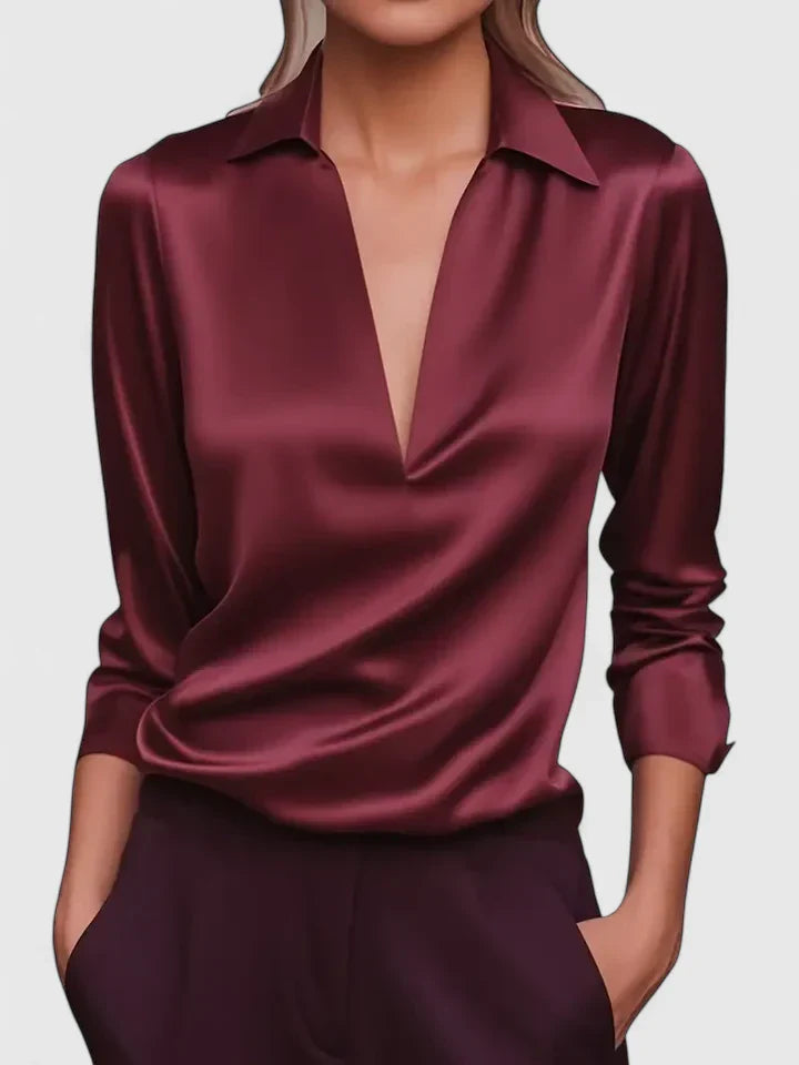 Elegant Isabel y Miguel Madrid Calvina blouse with sophisticated design, featuring a stylish, high-quality fabric and modern cut.