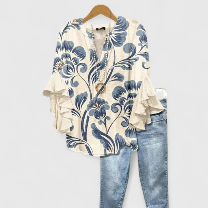 Isabel y Miguel Madrid Saryphiah comfortable blouse in soft fabric, featuring a relaxed fit and stylish design.