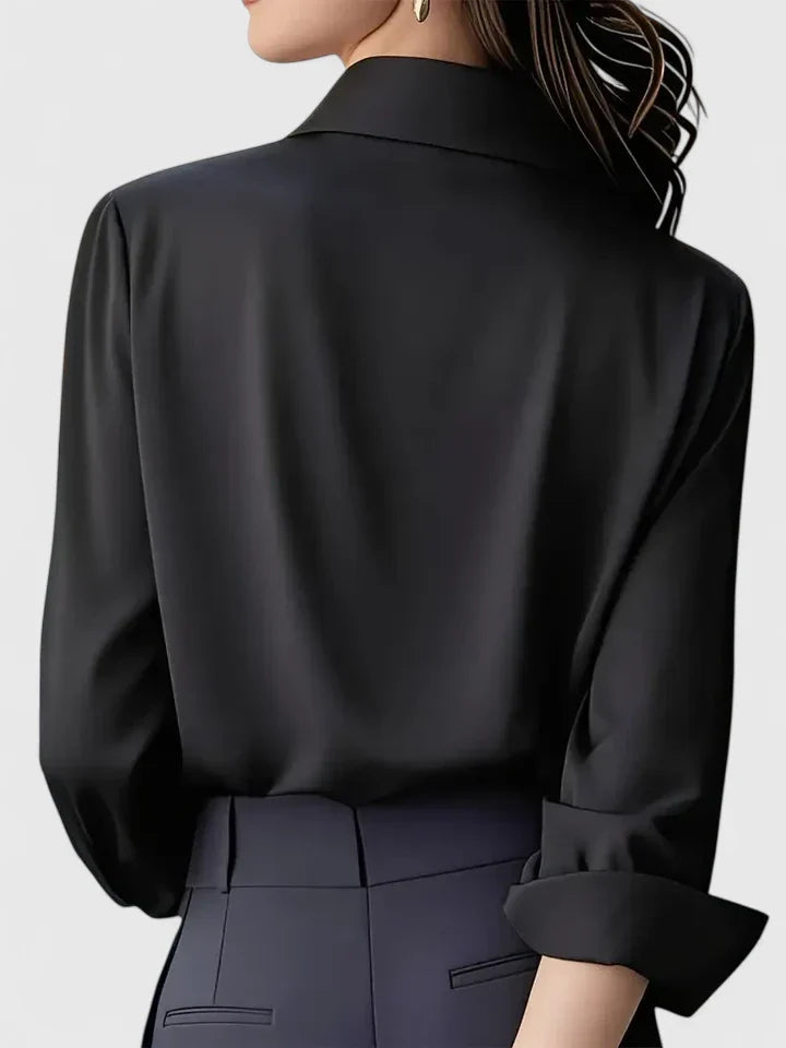Elegant Melvaya top by Isabel y Miguel Madrid, featuring a stylish design and flattering fit, shown on a model.