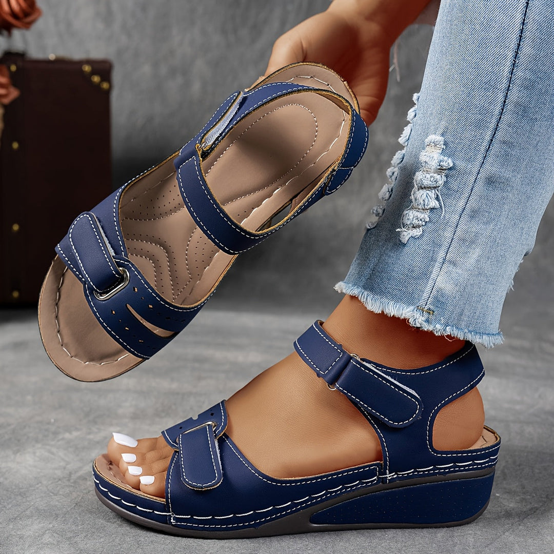 Sandalias ortopédicas cómodas Isabel y Miguel Madrid, con diseño ergonómico y plantilla acolchada para mayor confort.