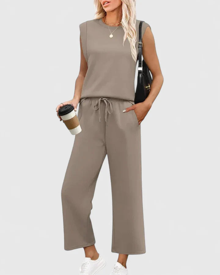 Olyzette | Comfortable Two-Piece Set - Carlos Hernández Madrid