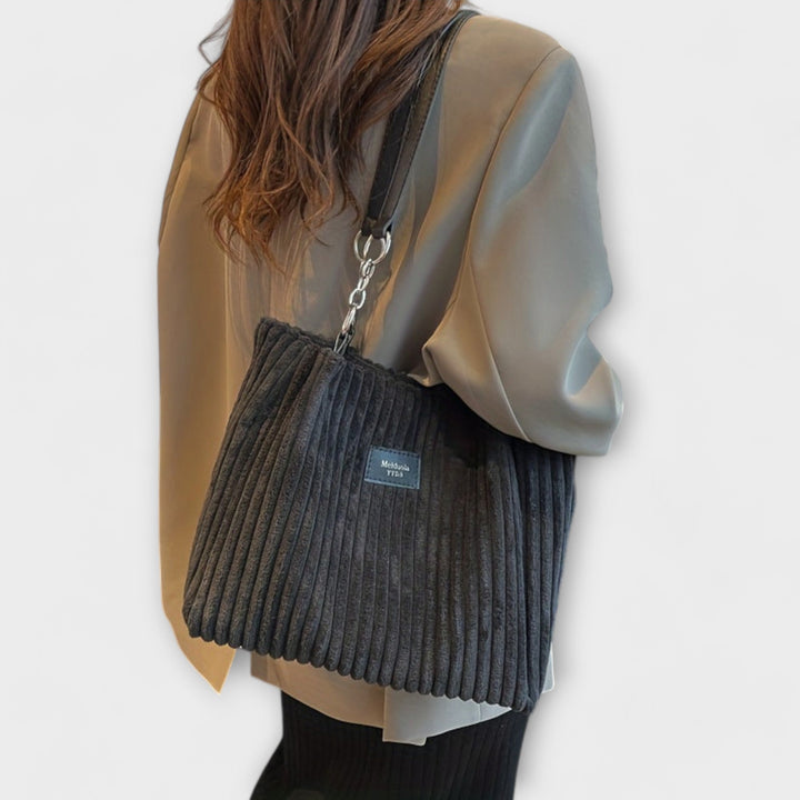 Olivia - Suave Bolsa de Hombro con Cordón