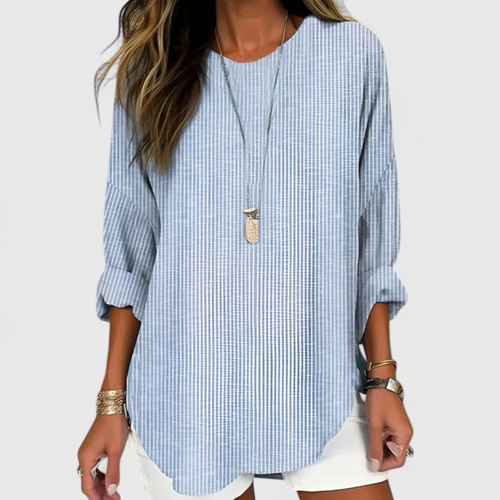 Isabel y Miguel Madrid Cressida comfortable blouse in soft fabric, featuring a relaxed fit and stylish design.