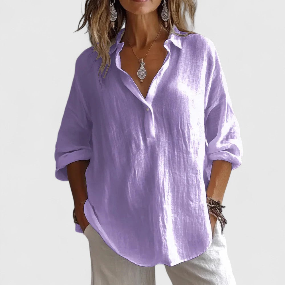 Elegant Roxanna blouse by Isabel y Miguel Madrid, featuring chic design and smooth fabric in a stylish, sophisticated look.