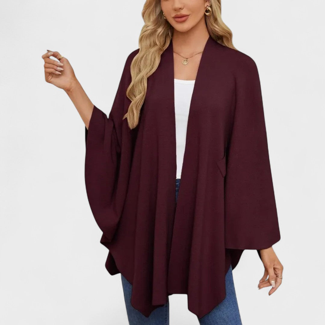 Beatriz | Poncho Chic y Elegante - Carlos Hernández Madrid