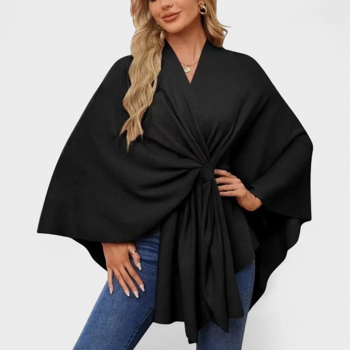 Beatriz | Poncho Chic y Elegante - Carlos Hernández Madrid