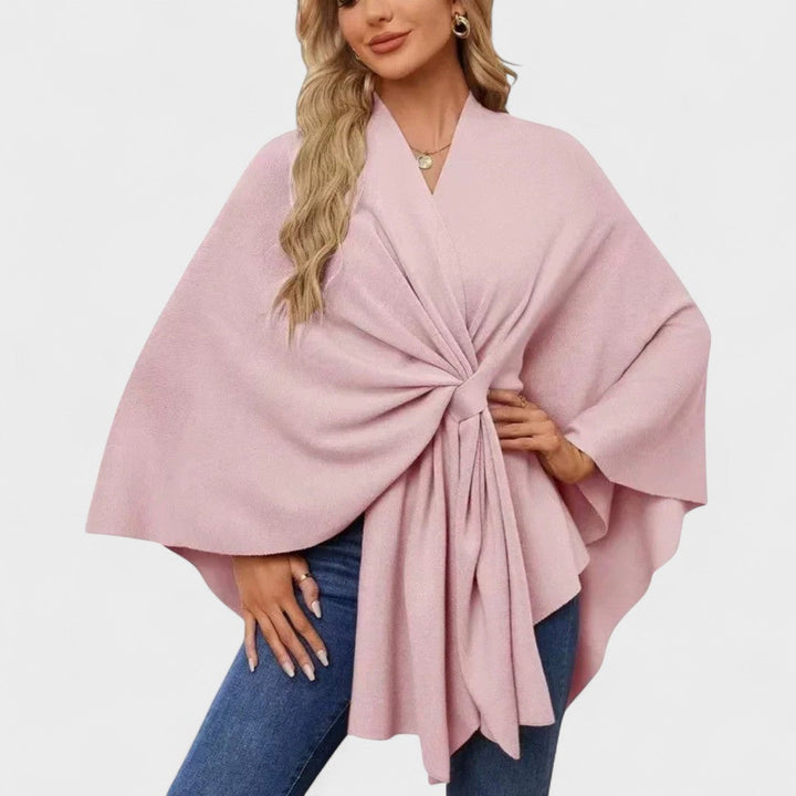 Beatriz | Poncho Chic y Elegante - Carlos Hernández Madrid