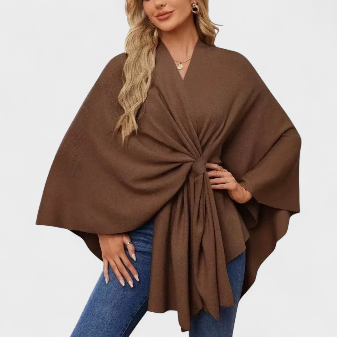 Beatriz | Poncho Chic y Elegante - Carlos Hernández Madrid