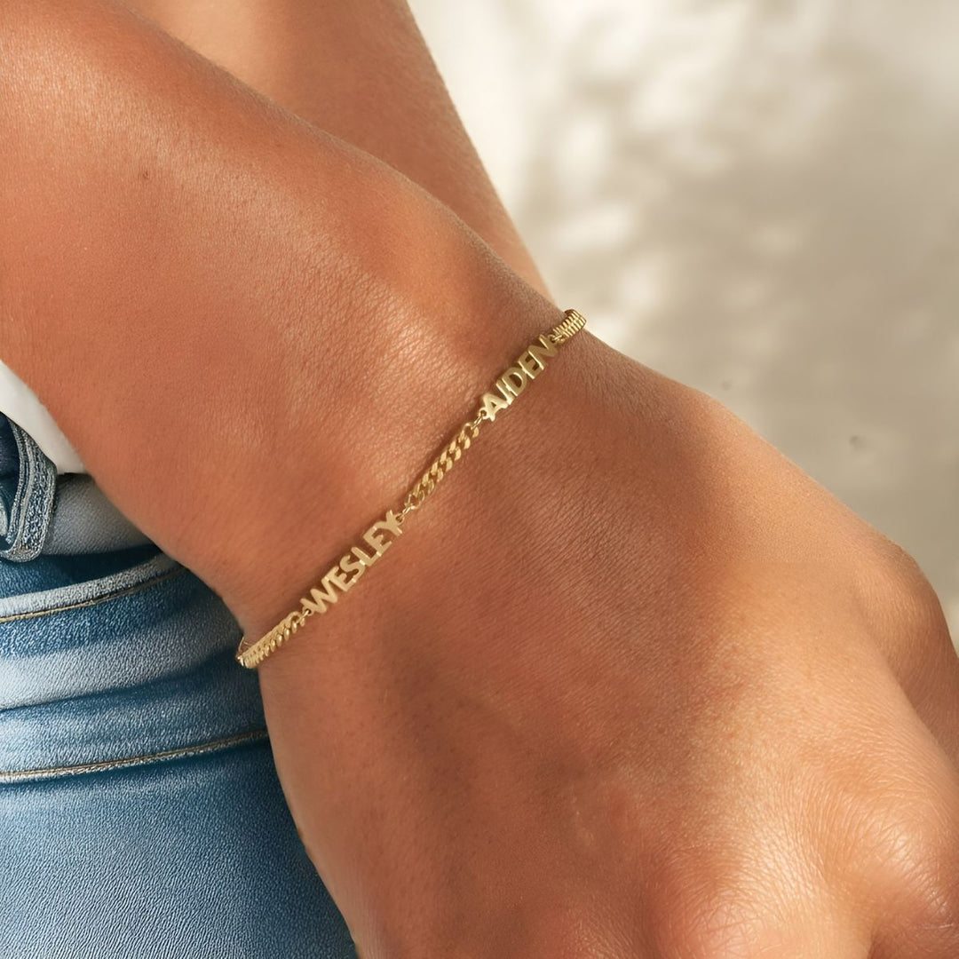 Prénia | Pulsera con los nombres de tus seres queridos - Carlos Hernández Madrid