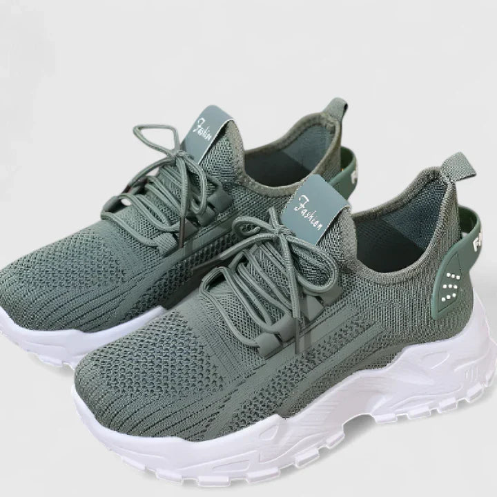 Maica | Ortopedic Sneakers - Carlos Hernández Madrid