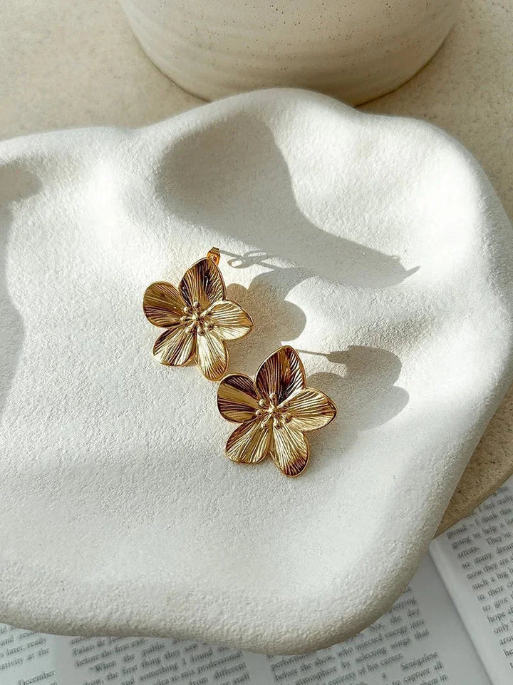 PENDIENTES FLORALES CON BAÑO DE ORO - Carlos Hernández Madrid