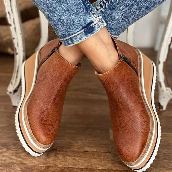 Catalina | Bota Elegante De Cuero Con Tacón Cómodo - Carlos Hernández Madrid