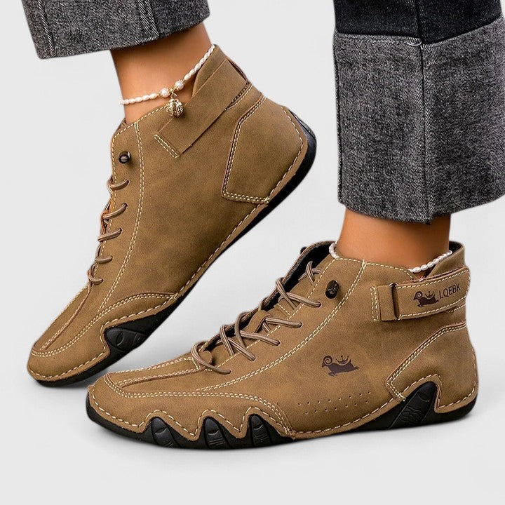 Halyviora | Ortopedic Boots - Carlos Hernández Madrid