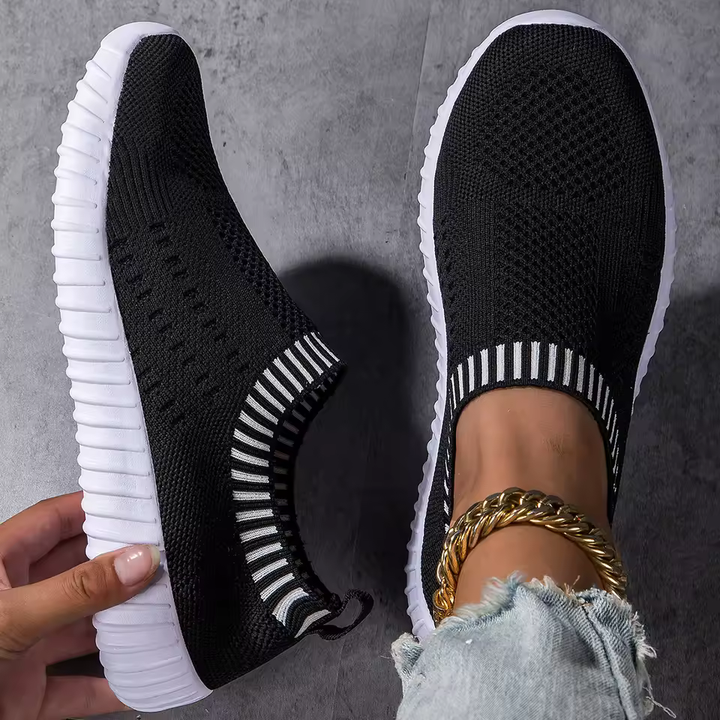 Crisbetha | Ortopedic Sneakers - Carlos Hernández Madrid