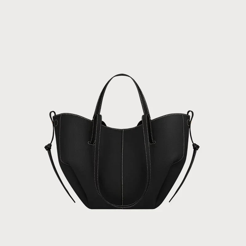Bolso tote Freja con alas y plisados - Carlos Hernández Madrid