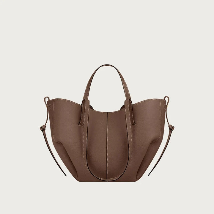 Bolso tote Freja con alas y plisados - Carlos Hernández Madrid