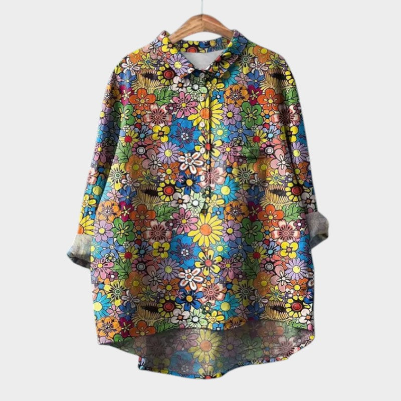 Light blue Sia™ women's blouse by Isabel y Miguel Madrid, featuring a relaxed fit and elegant neckline.