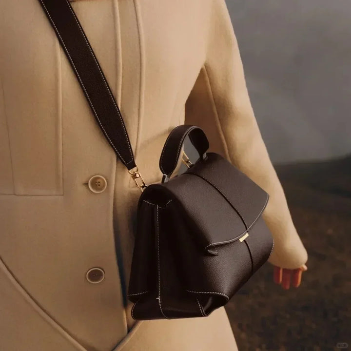 Bolso tote de cuero plisado Ava - Carlos Hernández Madrid
