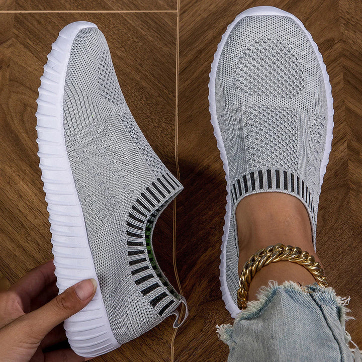 Crisbetha | Ortopedic Sneakers - Carlos Hernández Madrid