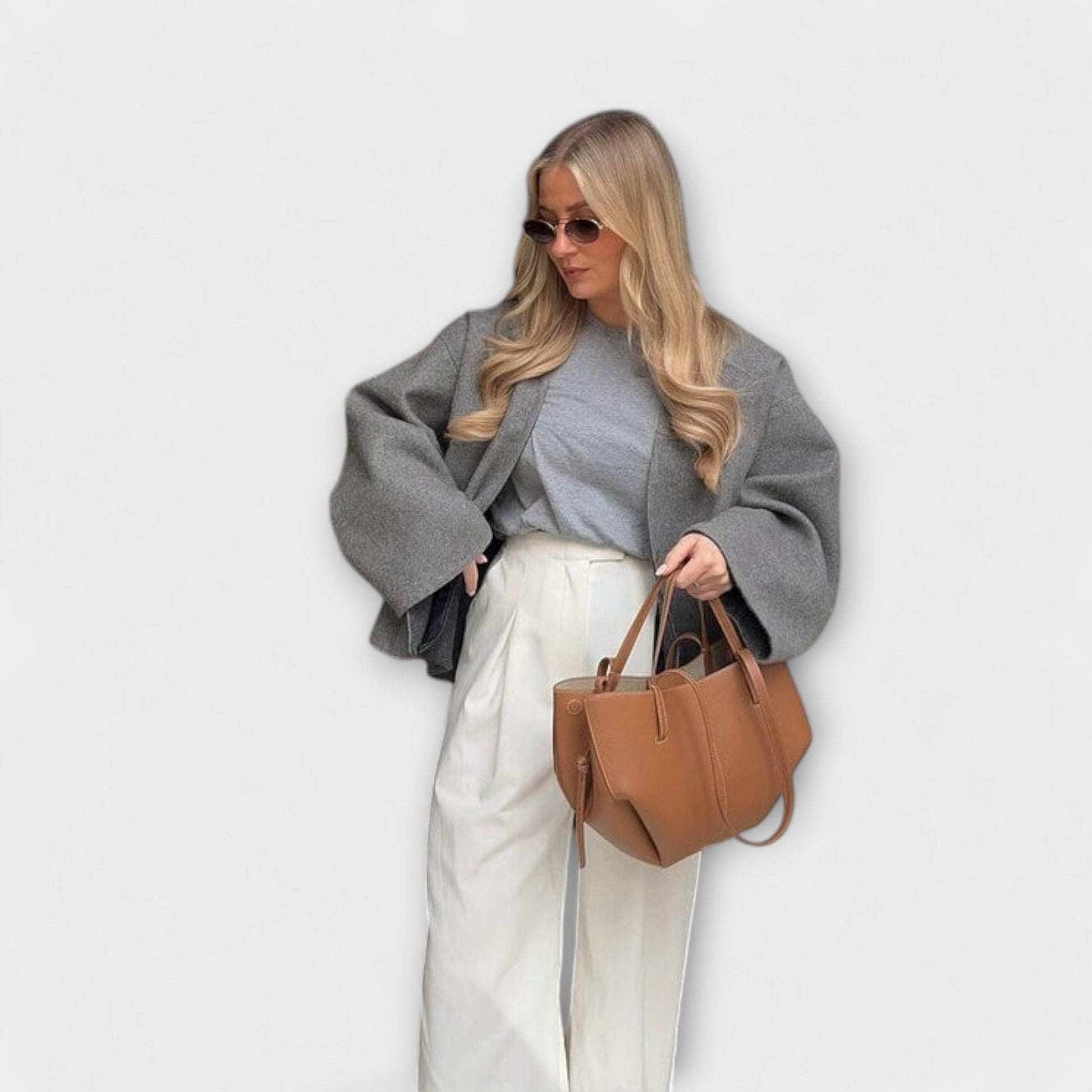 Olivia tote bag by Isabel y Miguel Madrid featuring vintage leather with dual shoulder straps and spacious interior.