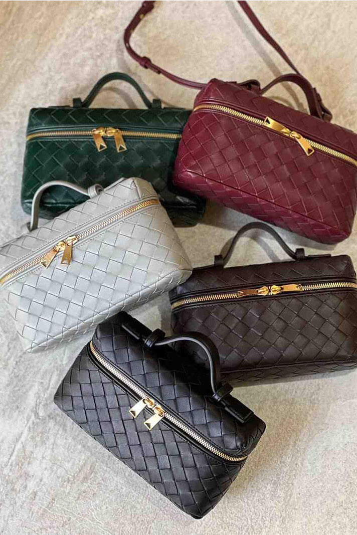 Milla | Bolso Mini Woven con Accesorios Dorados - Carlos Hernández Madrid