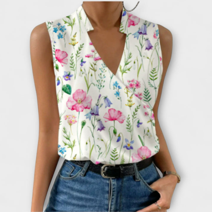 Women’s Loretta V-neck top by Isabel y Miguel Madrid, featuring a sophisticated design and elegant fit.