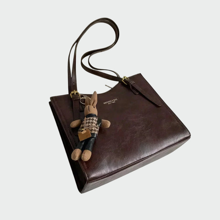MIKAXIQI & BAGS | BOLSO VEGANO COM ENCANTO - Carlos Hernández Madrid