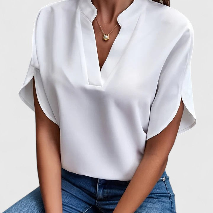 Elegant women’s top by Isabel y Miguel Madrid, featuring stylish design and lightweight fabric for a chic look.