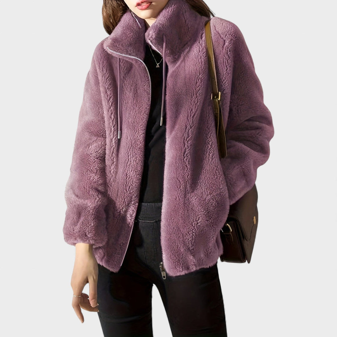 María | Chaqueta con Cremallera Acogedora - Carlos Hernández Madrid