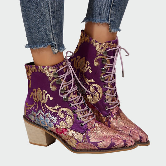 Sandra | Botines De Cuero Con Flores Elegantes Radiantes - Carlos Hernández Madrid