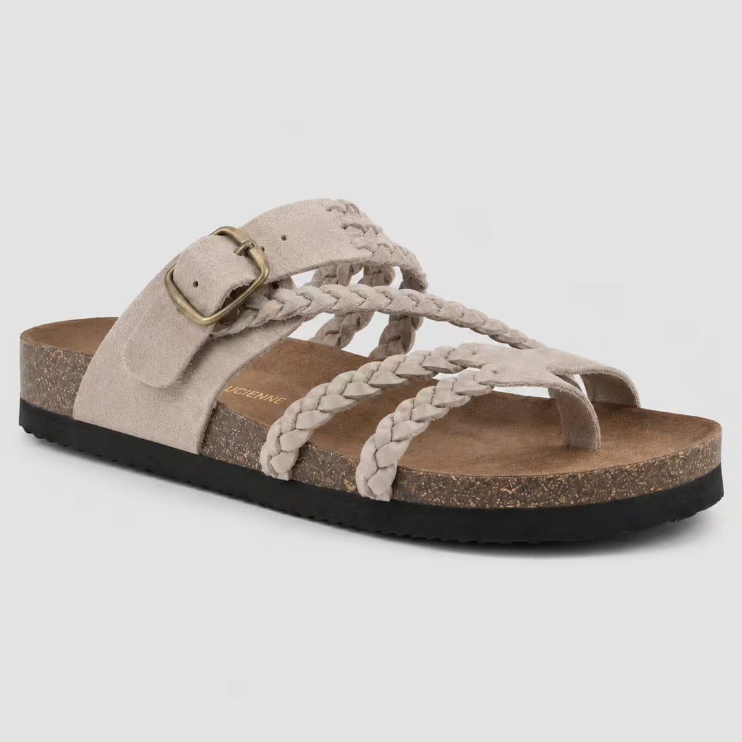 Sandalias ortopédicas beige Isabel y Miguel Madrid con diseño cómodo y soporte para el arco del pie.