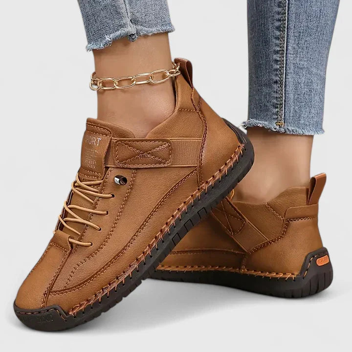Kymberleigh | Ortopedic Sneakers - Carlos Hernández Madrid