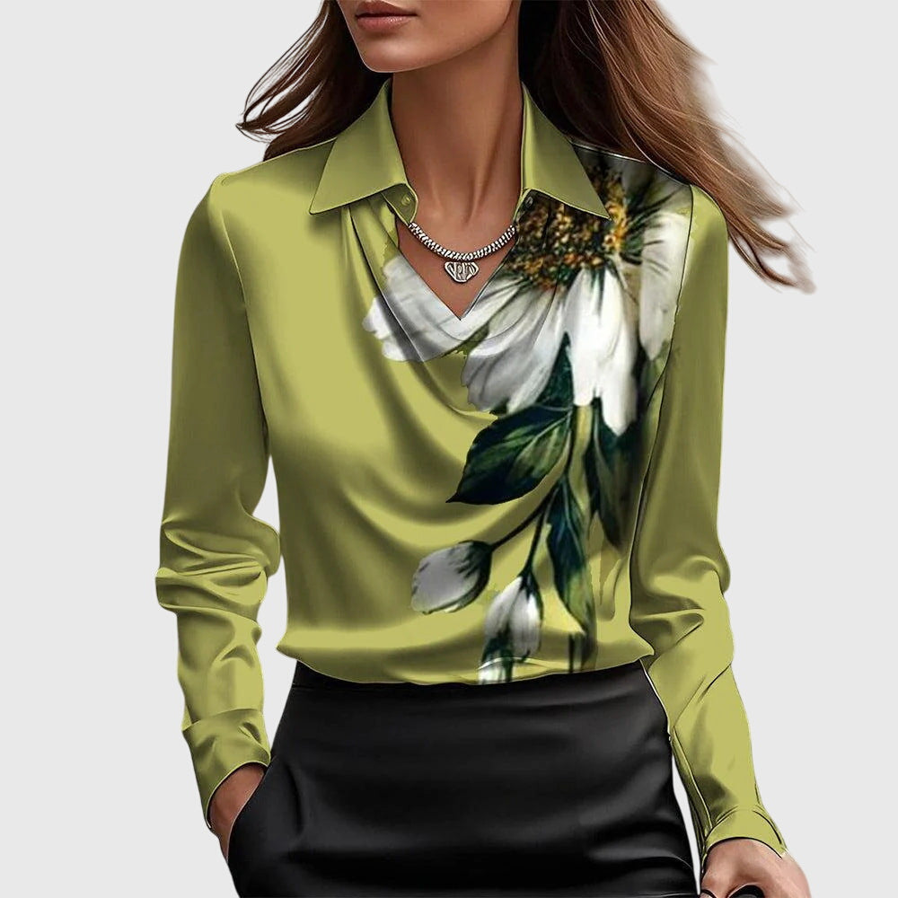 Elegant Brooklyn™ blouse by Isabel y Miguel Madrid, featuring a stylish design and sophisticated fit.