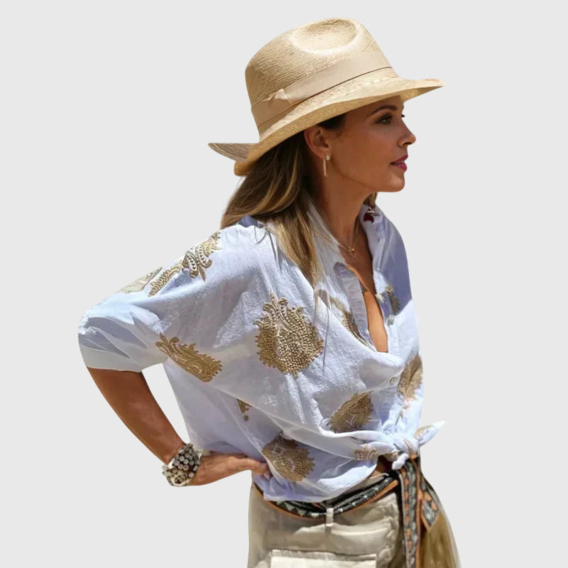 Lightweight, elegant Josie blouse by Isabel y Miguel Madrid featuring soft fabric and stylish design.