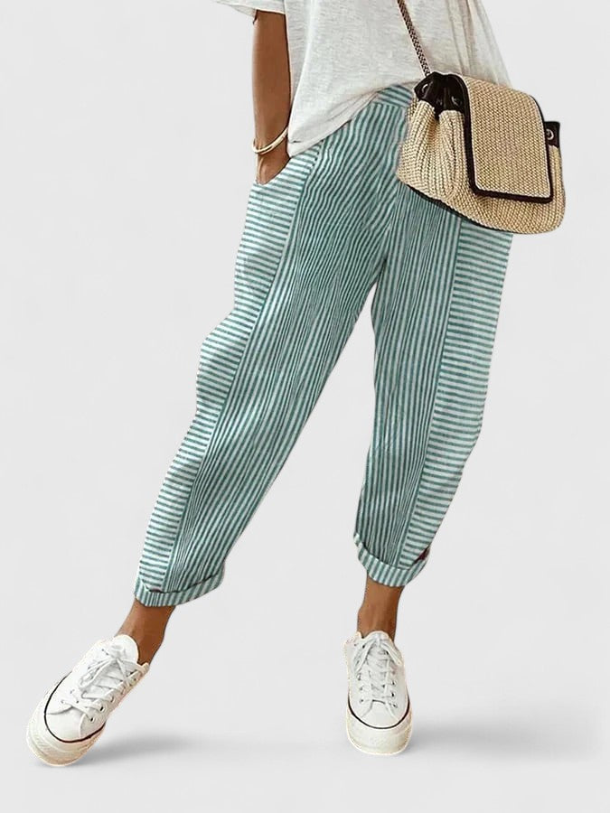 Pantalones de verano confortables para mujer en color verde, de la marca Isabel y Miguel Madrid, con diseño casual y ligero.