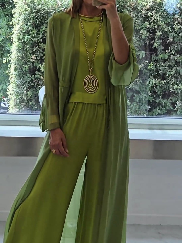 Conjunto elegante y cómodo - Carlos Hernández Madrid