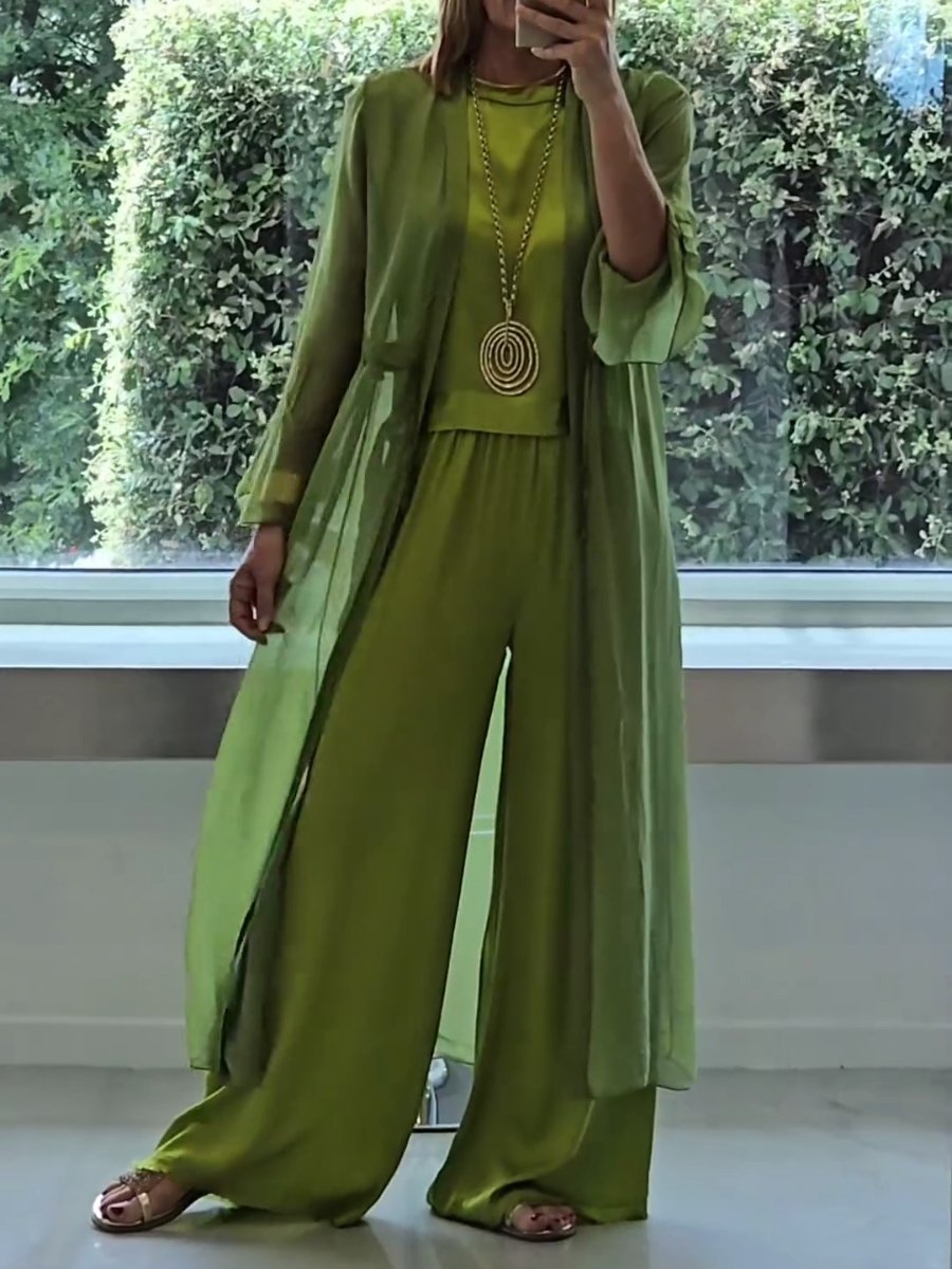 Conjunto Elegante y Cómodo - Carlos Hernández Madrid