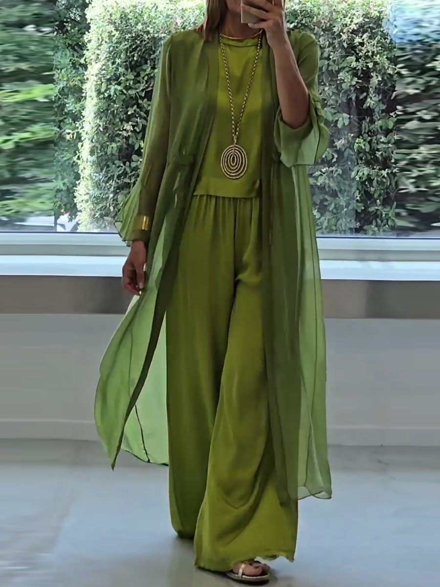 Conjunto elegante y cómodo - Carlos Hernández Madrid
