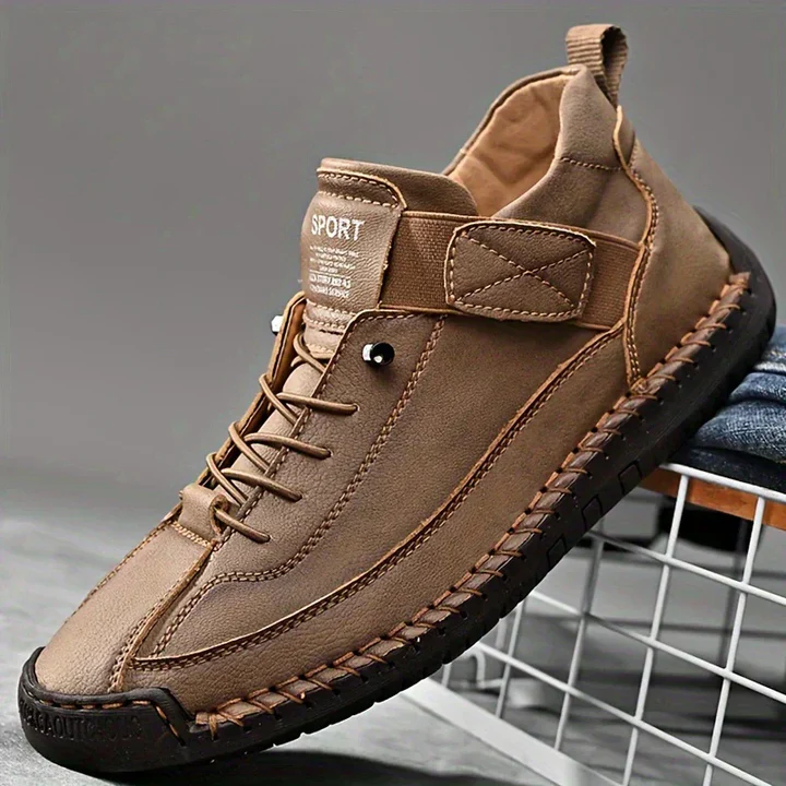 Saela | Ortopedic Sneakers - Carlos Hernández Madrid