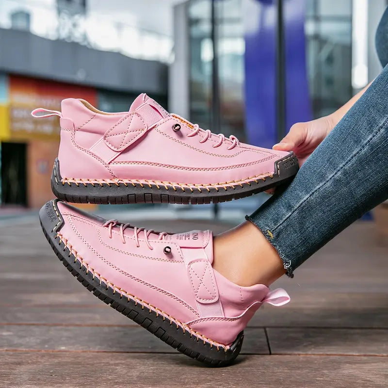 Saela | Ortopedic Sneakers - Carlos Hernández Madrid