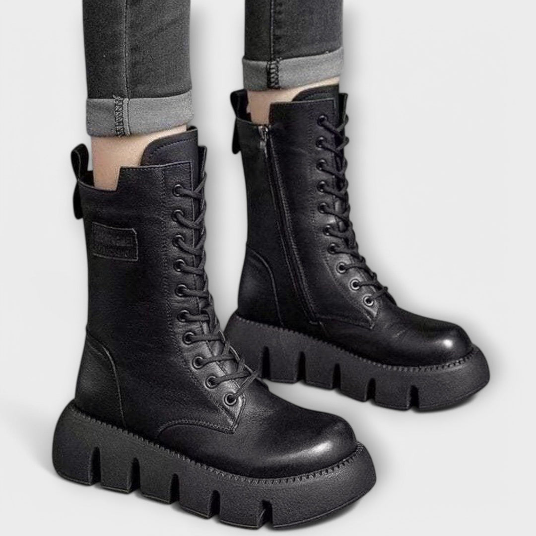 Lola | Botas de Mujer Elegantes y Confortables - Carlos Hernández Madrid
