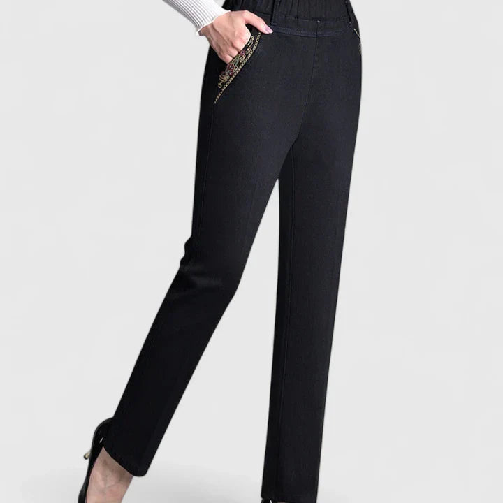 Caryzelle | Elegantly Tailored Pants - Carlos Hernández Madrid