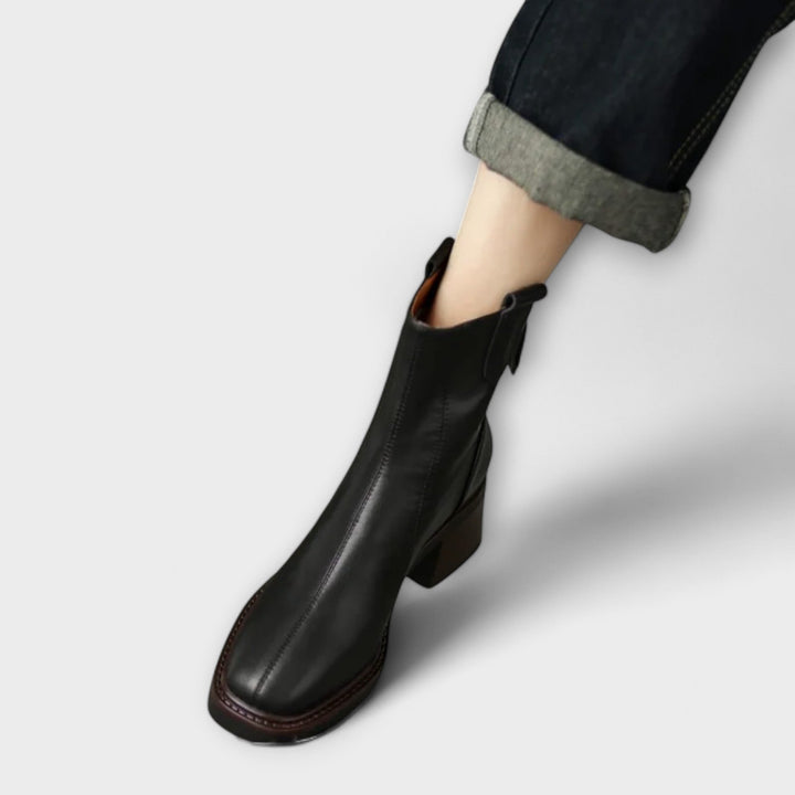 Nayara | Botas de Cuero Suave y Duraderas para Mujeres, Perfectas para Cualquier Ocasión - Carlos Hernández Madrid
